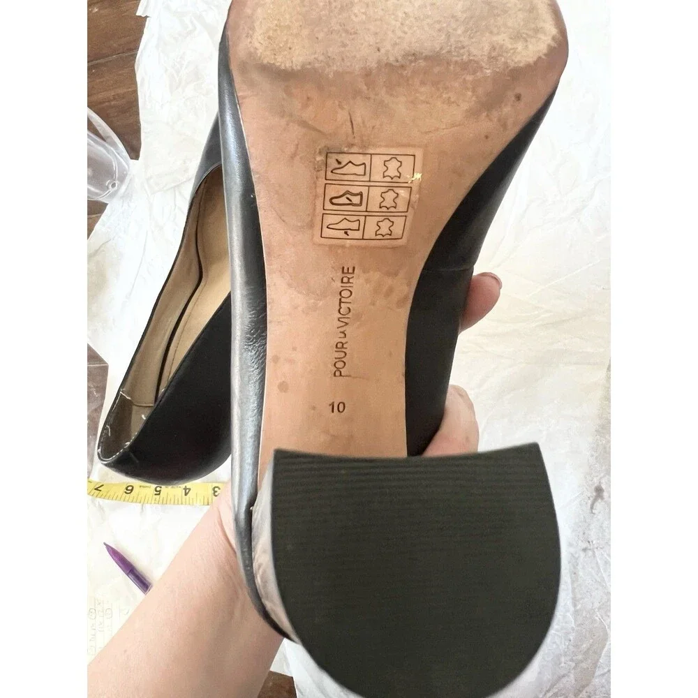 Pour La Victoire Shoes Size 10 Leather Pump Black Pointed Toe Wood Block Heels